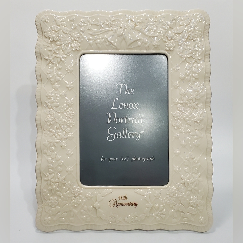 Lenox 50th Anniversary Ivory Porcelain Picture Frame For 5" x 7" Photo
